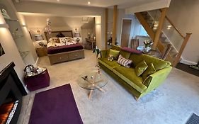 Windermere Boutique Hotel Spa Suites & Hot Tubs